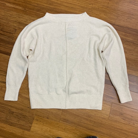 LOFT Sweater Womens Size XS Petite Mock Neck Pullover Knit Long Sleeve Cream NWT - Picture 1 of 7